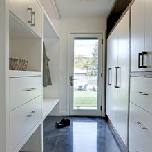 Mudroom, garage entrance
