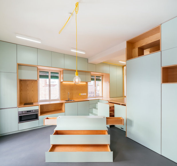 Современный Кухня by elii - oficina de arquitectura