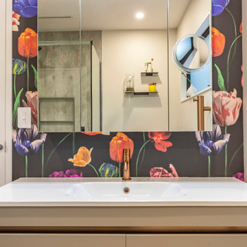 En-suite - Mirror Cabinet