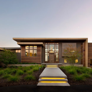 Idéer för funkis betonghus, med två våningar och platt tak