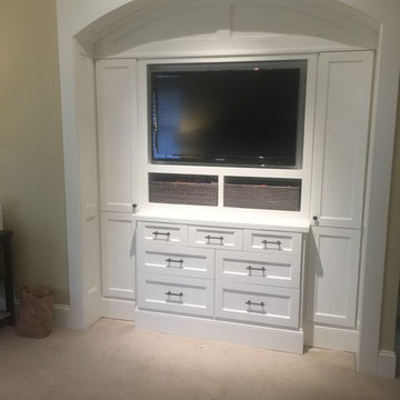 Built-Ins & Fireplace Mantels