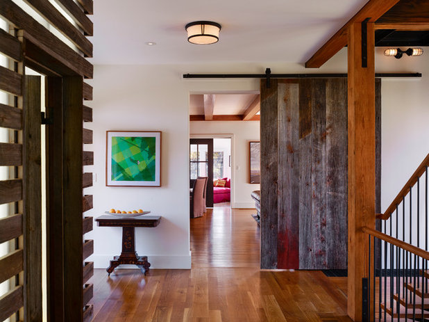 Echte Torchancen: Mit alten Scheunentoren wohnen