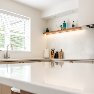 Contemporary Shaker Kitchen in Southampton