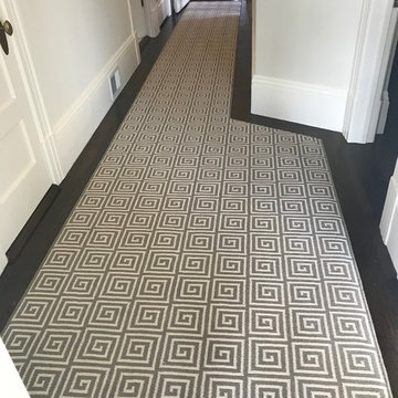 Carpert Hallway Runner: Geometric style
