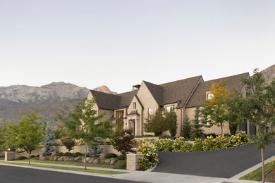 Transitional home design photo in Salt Lake City