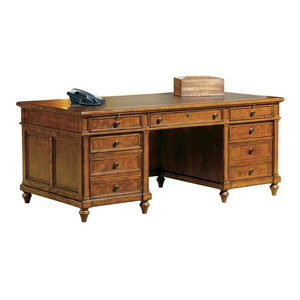 Telluride 76 Executive Desk With Leather Panels Traditional