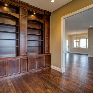 Acreage Estate