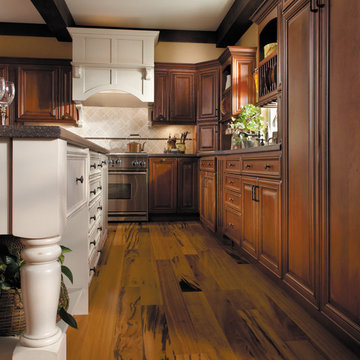 StarMark Cabinetry Kitchen in two colors