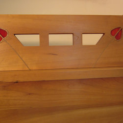 Rosebud desk, back view - Desks And Hutches