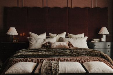 Example of an eclectic bedroom design in Phoenix