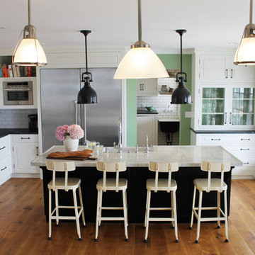 Revitalized Retro Kitchen