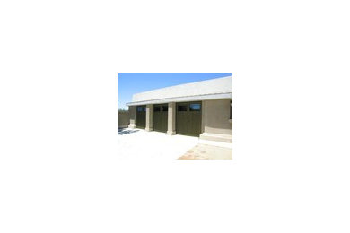 Example of a 1960s home design design in Los Angeles