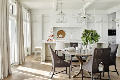 Beach style dining room photo in Jacksonville