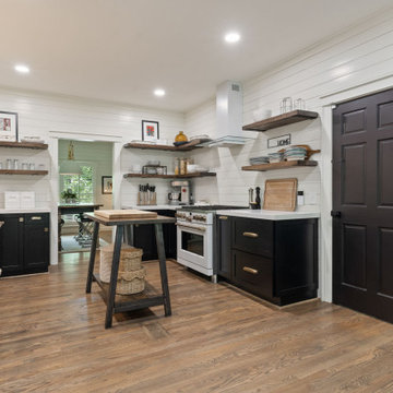 1950 River Way Drive