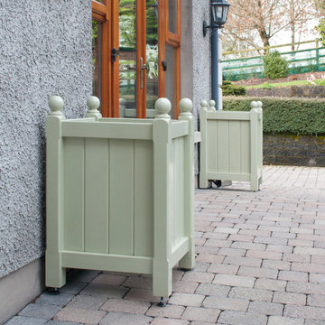 Versailles Planters - You got a slope we can cope!!
