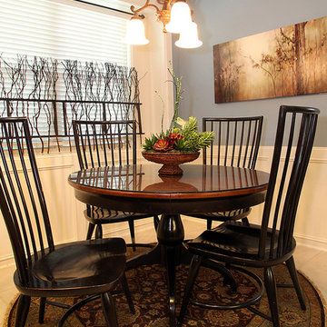 Breakfast Nook by Star Furniture in Texas