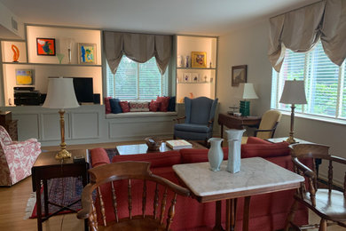 Inspiration for a modern living room remodel in Grand Rapids