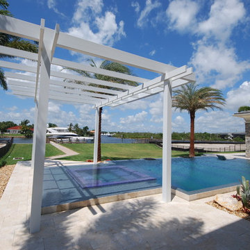 Trellis / Pergolas