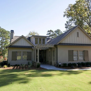 Beautiful and Inviting Home Exterior
