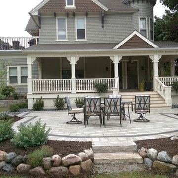 Wauwatosa Tumbled Paver Patio