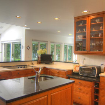A Retreat From The Ordinary - 585 Shaker Road, Canterbury NH