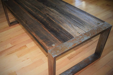 reclaimed wood coffee table