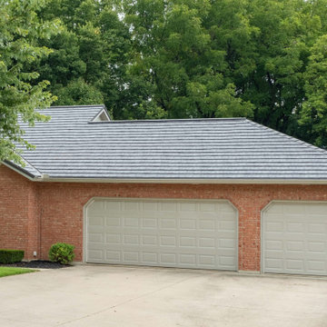 Metal Roofing - Oxford Slate Rock Metal Shingle in Gray House 3