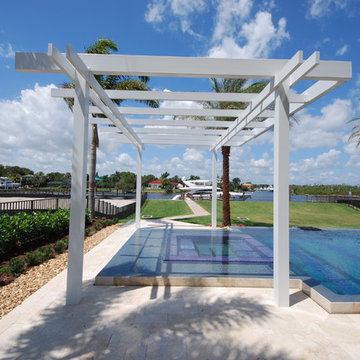 Trellis / Pergolas