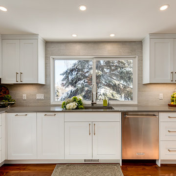 This kitchen. WOW.