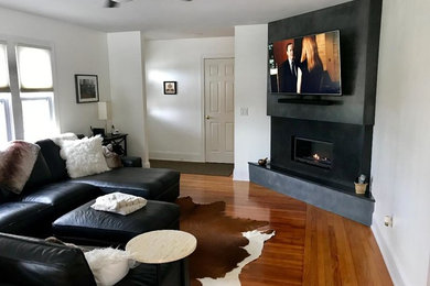 Trendy family room photo in New York