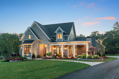 Elegant exterior home photo in Cincinnati