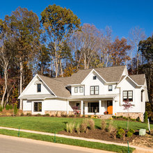 Kingswood Dr