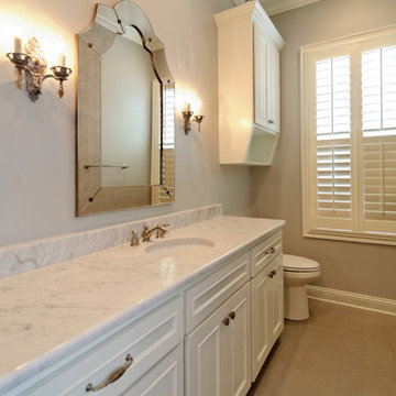 2063 Torrey Pine Lane - Powder Room