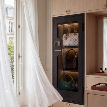 BlumSafe Secure Display Cabinet