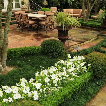 Residential Landscape Design | Garden Dining Terrace