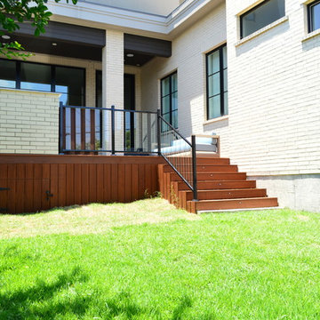 Custom Ipe Hardwood Deck & Outdoor Kitchen in Dallas, TX