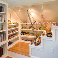 Thomas Bedroom