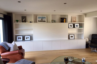 Contemporary living room in Gloucestershire.