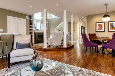 Inspiration for a timeless living room remodel in Toronto