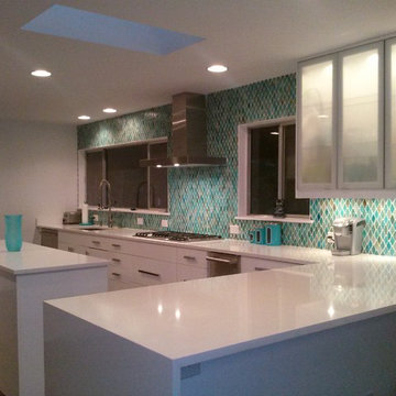 COMPAC Absolut Blanc quartz countertops