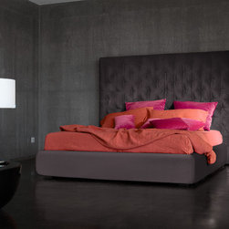 Wing Bed by Bonaldo - Platform Beds