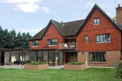 This is an example of a contemporary exterior in Buckinghamshire.