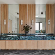 Modern master bath