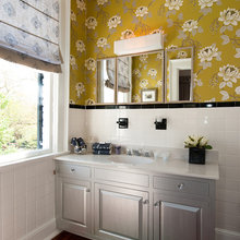 Bathroom shower corner