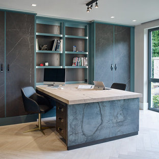 チェシャーのモダンスタイルのおしゃれなホームオフィス・仕事部屋の写真