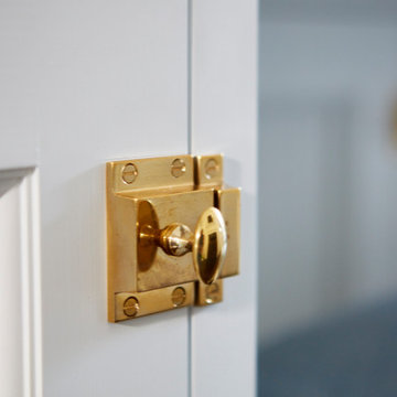 NEW CANAAN CT - Golden Touch