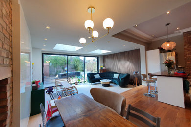 This is an example of a medium sized contemporary home in London.