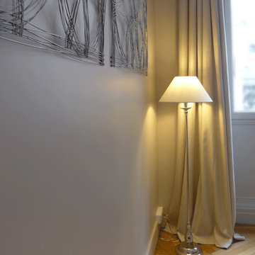 UN CABINET DE PSYCHOTHÉRAPIE AUX AIRS DE SALON CHIC / Un espace hors du temps