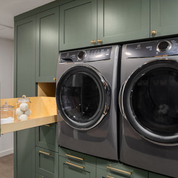 Moody Laundry Room - Woodinville