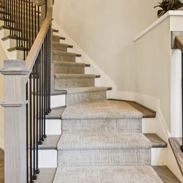 Interiors with Custom Details in Oak Hill